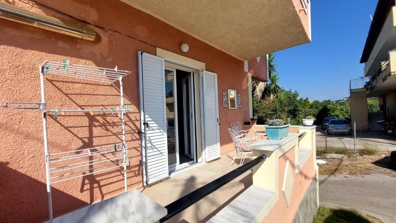 Alex Apartment Perama  Exterior photo